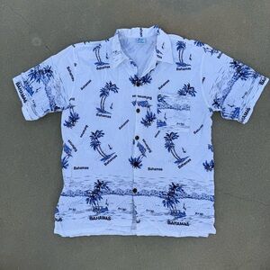 Bahamas Tropical Button-Up Shirt – Size XL